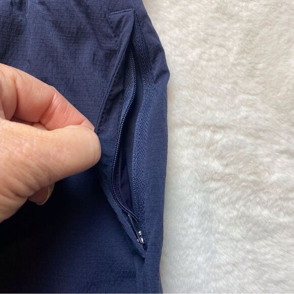 Athleta Blue Crest Skorts - Picture 7 of 9